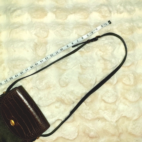 Bally Brown Crocodile Crossbody Bag with Gold Hardware - Picture 9 of 12